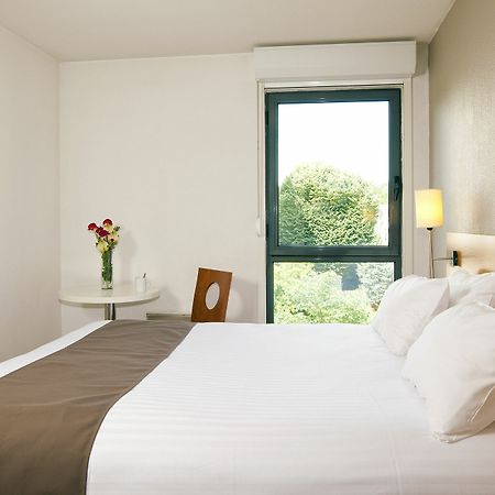 Sejours & Affaires Orleans Jeanne D'Arc Aparthotel Bagian luar foto
