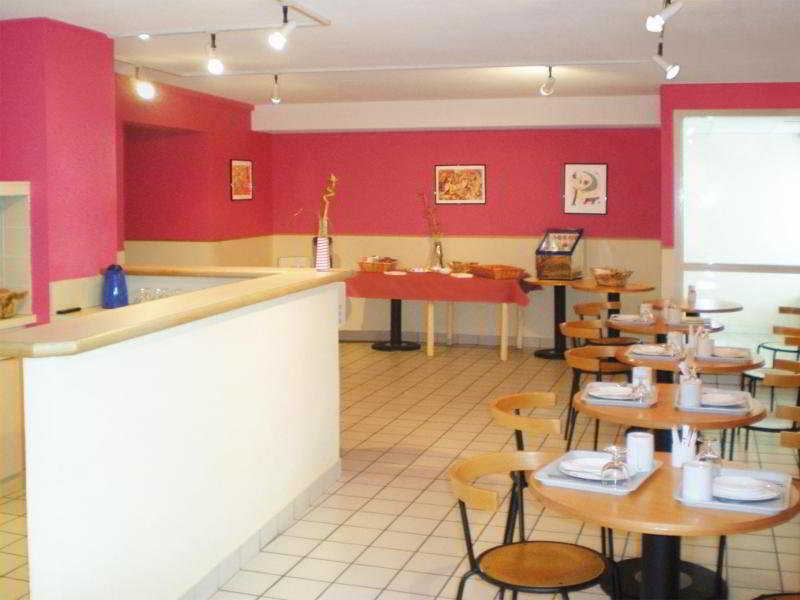 Sejours & Affaires Orleans Jeanne D'Arc Aparthotel Bagian luar foto