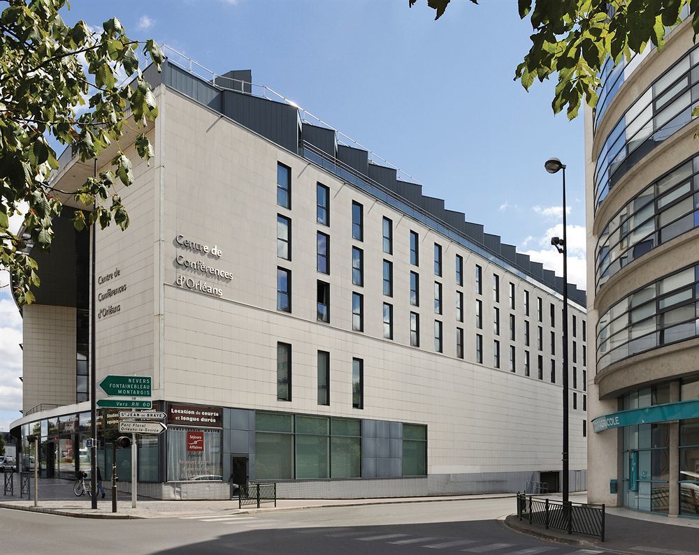 Sejours & Affaires Orleans Jeanne D'Arc Aparthotel Bagian luar foto